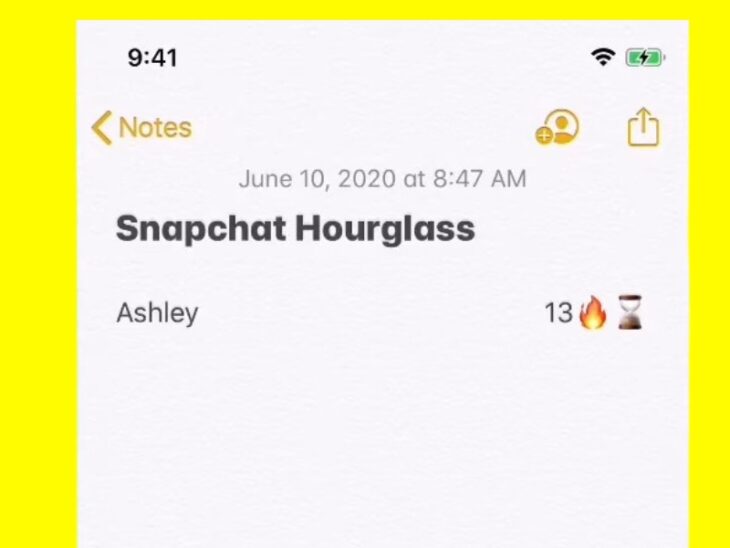 Snapchat Hourglass