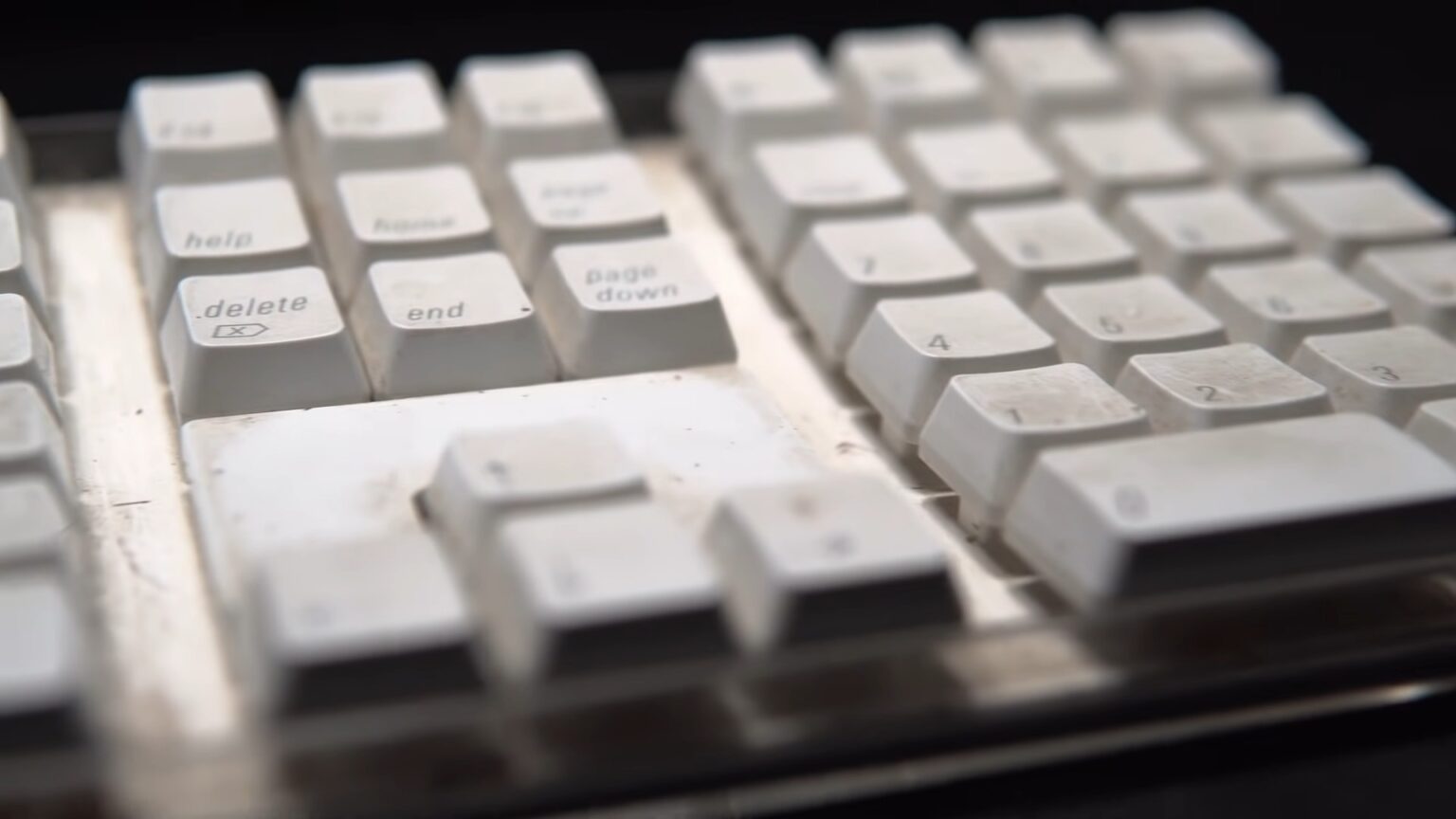 How To Fix A Stuck Key On A Keyboard Unstick and Click! Learn