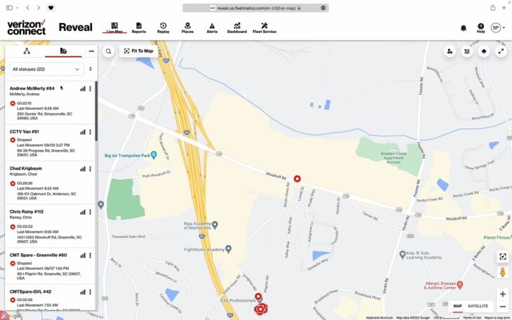 Screenshot of Verizon Connect dashboard featuring vehicle tracking list and real-time map with GPS markers