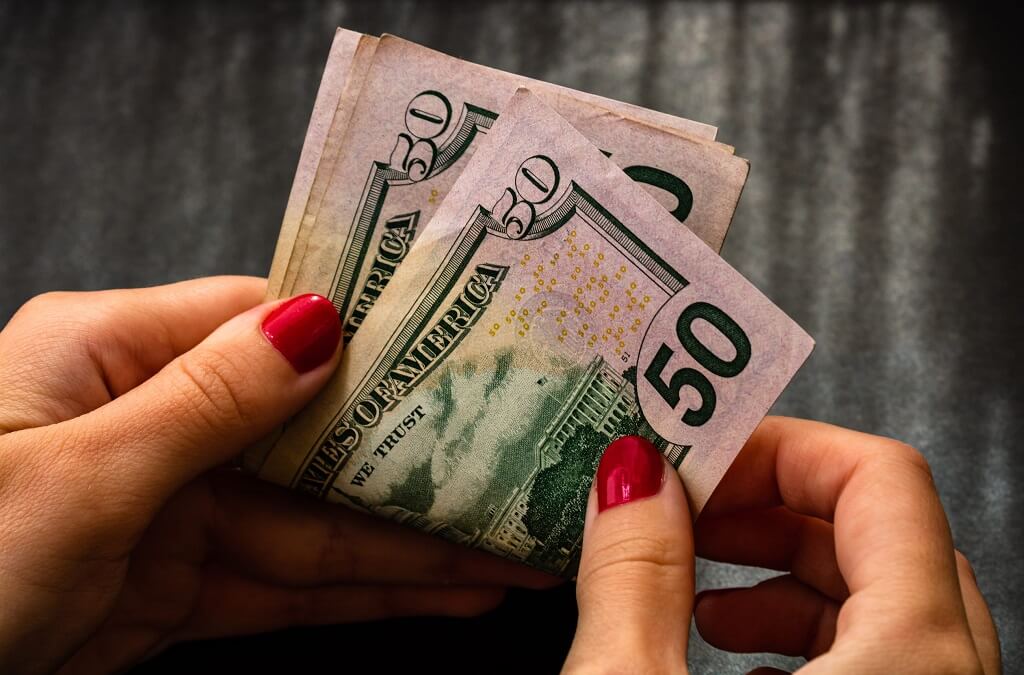 Envelope Budget is Best for Chronic Overspenders